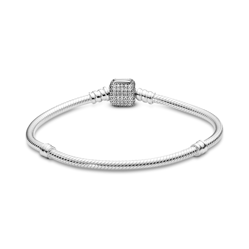 Brazalete Pandora Moments Cadena de Serpiente con Broche de Pavé Centelleante